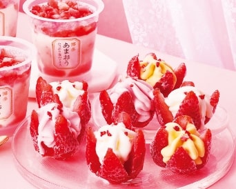 博多あまおう 花いちごのアイス/たっぷり苺のアイス
