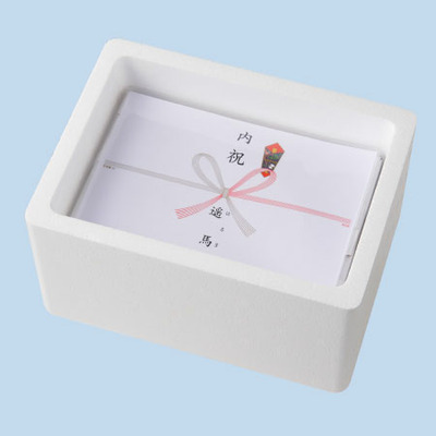 【旬ギフト】博多あまおうたっぷり苺のアイス8個入_補足画像04