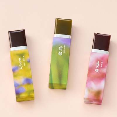 【旬ギフト】とらや 小形羊羹5本入〈春限定パッケージ〉とプルミエ マニフィーク_補足画像04