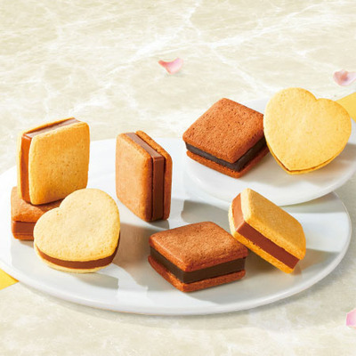 【旬ギフト】ゴディバ サブレショコラ8個入と今治フラワータオルF_補足画像01