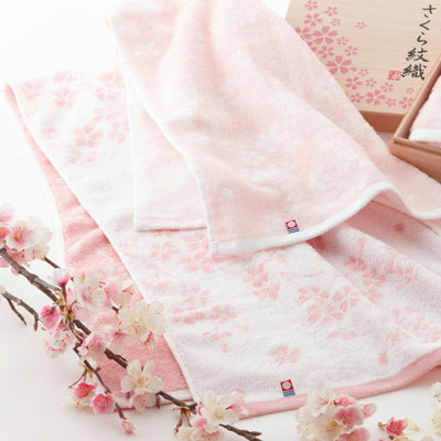 【旬ギフト】とらや 小形羊羹5本入り〈春限定パッケージ〉と今治謹製 さくら紋織 桜染めタオルセットA_補足画像06