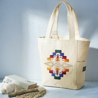 【旬ギフト】「ひよこクラブ」なりきり表紙 写真＆名入れカタログギフト カードタイプ HAH_補足画像05