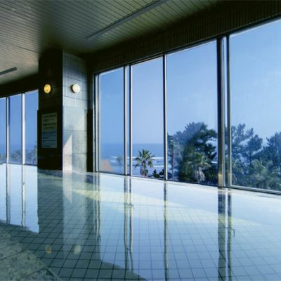 【旬ギフト】「ひよこクラブ」なりきり表紙 写真＆名入れカタログギフト カードタイプ HAH_補足画像08