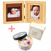【旬ギフト】名入れ木製ダブルフォトフレームとキル フェ ボン ブール ドゥ フリュイ アソート12個入