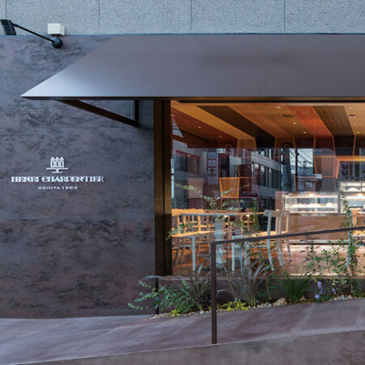 【旬ギフト】名入れ木製壁掛けフォトフレーム（大）とアンリ・シャルパンティエ タルトセットF_補足画像04