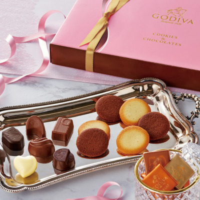 ゴディバ たまひよオリジナルクッキー＆チョコレートアソートメントAと今治フラワータオル Ｆ_補足画像01