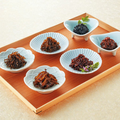 遠忠食品 佃煮ギフト8個とプルミエ アミュゾン_補足画像01