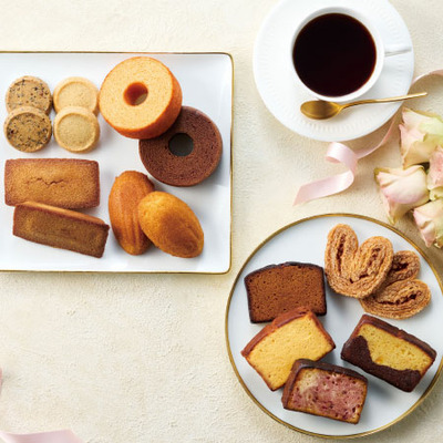 パティスリー キハチ 写真＆名入れ焼菓子詰合せAと今治エコモードタオルセットI_補足画像01