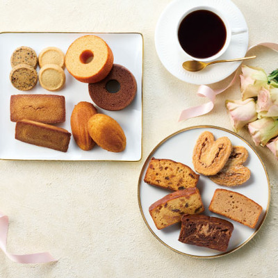 パティスリー キハチ 写真＆名入れ焼菓子詰合せ10種30個入_補足画像01