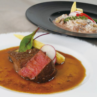 山晃食品 牛ヒレ肉ポワレの２種のソースA_補足画像01