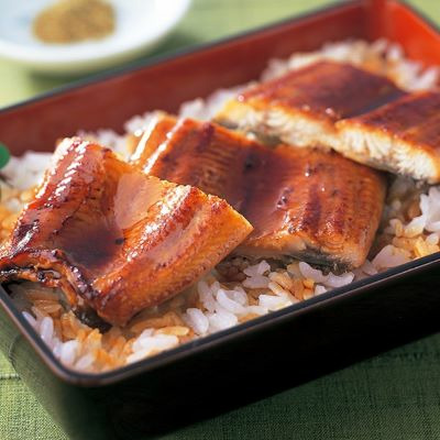 【旬ギフト】「ひよこクラブ」なりきり表紙 写真＆名入れカタログ ウルアオ ポントカサステとあまおう苺パウンドケーキ＋アンドスイーツガーデン_補足画像04