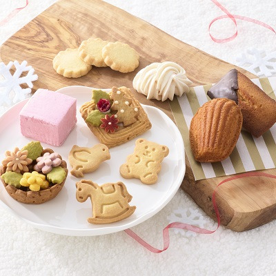 【旬ギフト】ベベナチュール 名入れ季節の焼菓子セット（ポインセチア）C_補足画像01