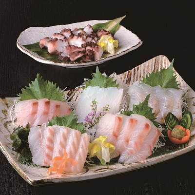 【旬ギフト】「ひよこクラブ」なりきり表紙 写真＆名入れカタログ ウルアオ ガステルガチェとICHIBIKOジャムクッキーといちごミルクのギフト_補足画像04